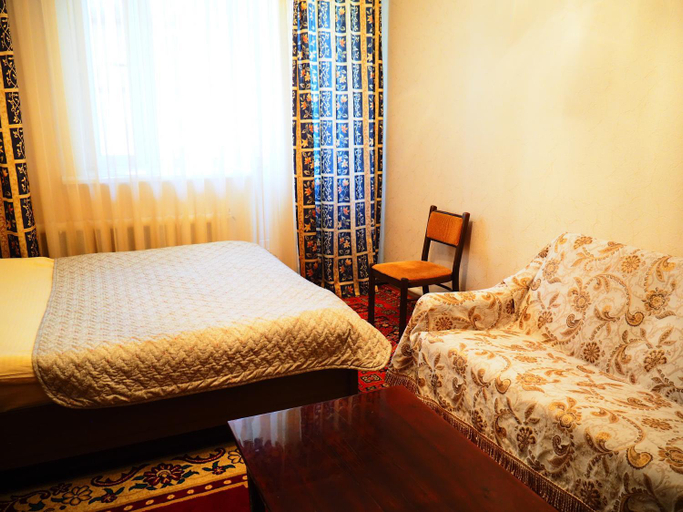 Others 4, Baktygul guesthouse, Naryn
