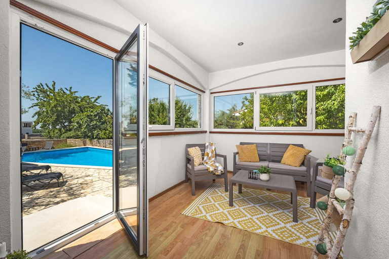 Others 5, Villa Lara, Kaštelir-Labinci