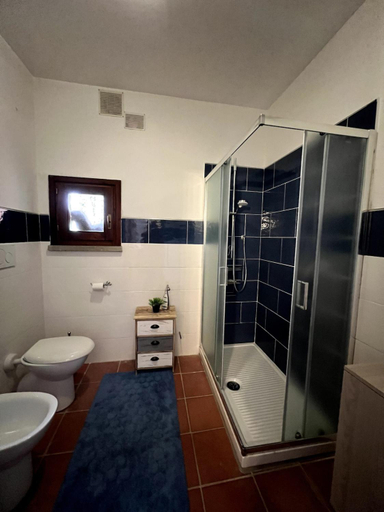 Bathroom 4, Loc.Cioccaie, Grosseto