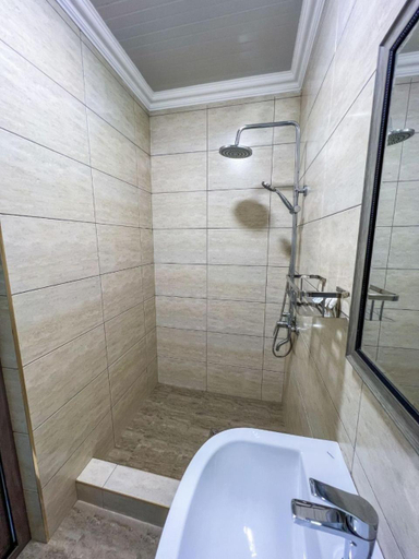 Bathroom 2, East House, Samarkand