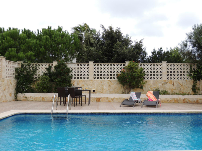 Others 5, Villa Ca Na Llum, Baleares
