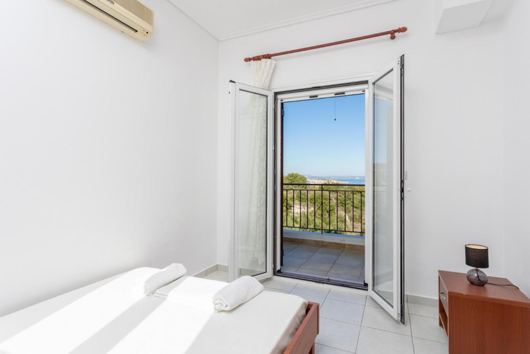 Bedroom 2, Villa Europe Thia, Ionian Islands