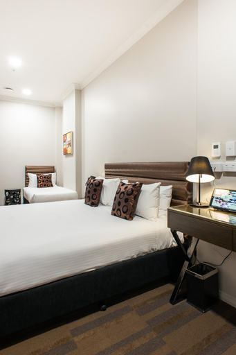 Bedroom 27