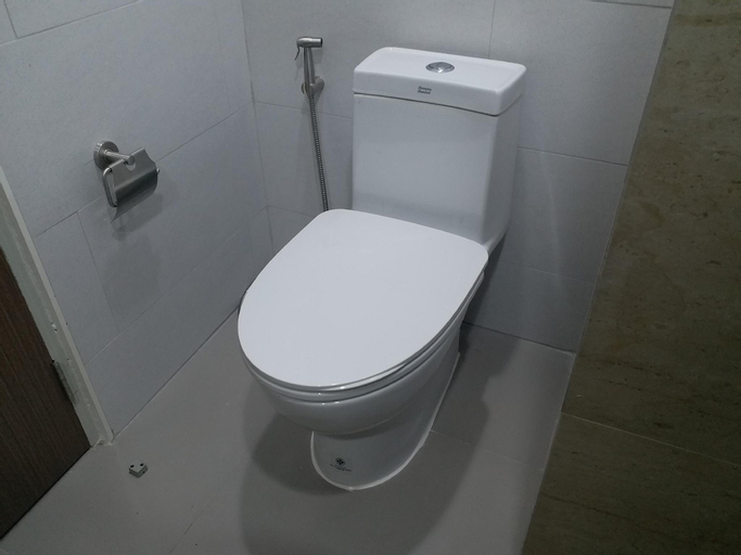 Bathroom 4