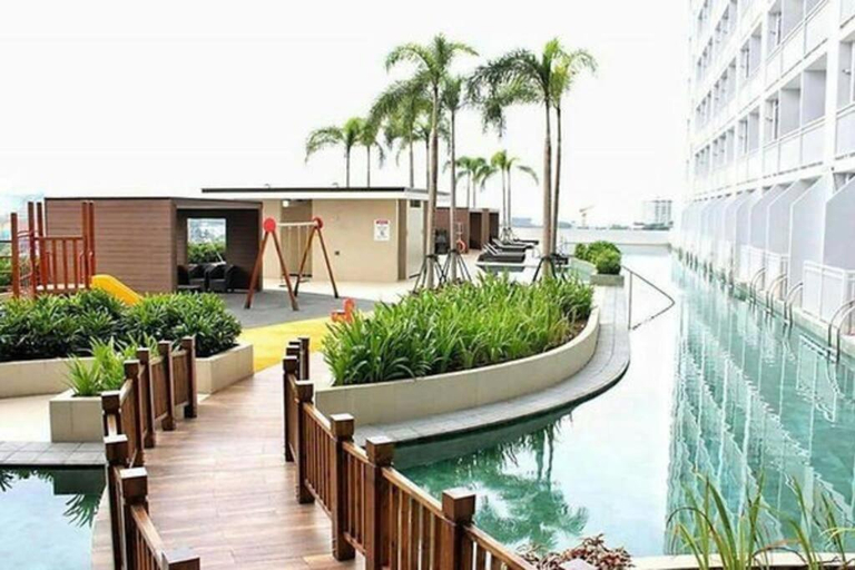 Sport & Beauty 2, Breeze Residences - 1BR Unit w/ Balcony -Top Floor, Pasay City