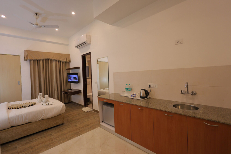 Bedroom 2, Hide Away Studios, Mathura