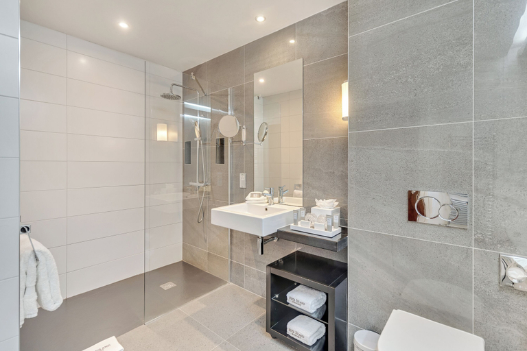 Bathroom 5, Fota Island Hotel & Spa