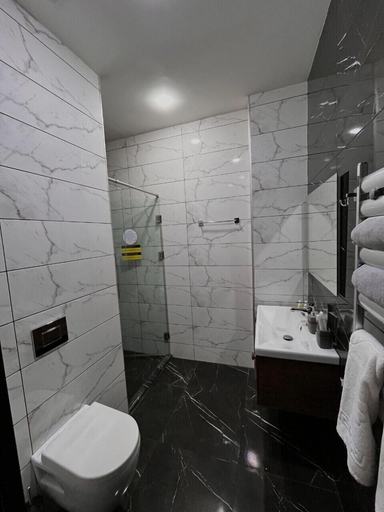 Bathroom 3, Hillmond Hotel Baku, Baku