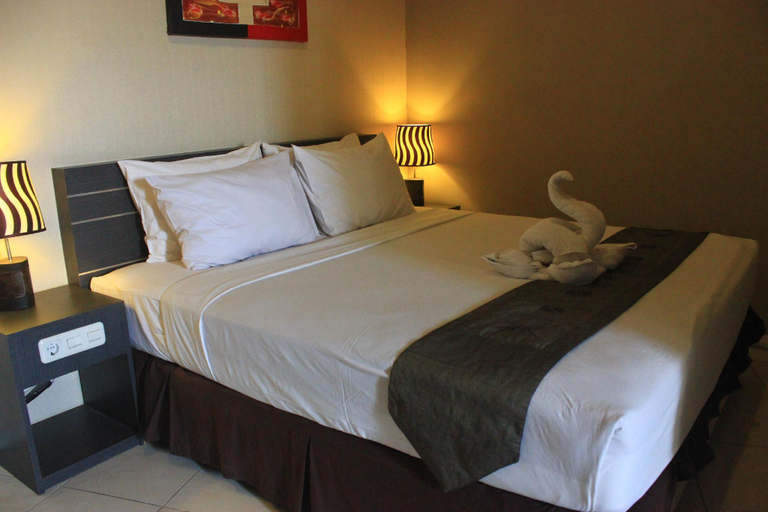 Bedroom 12