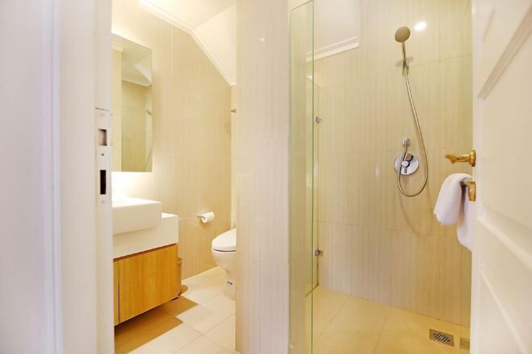 Bathroom 27