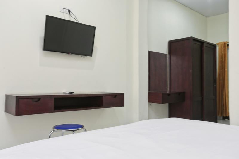Bedroom 12