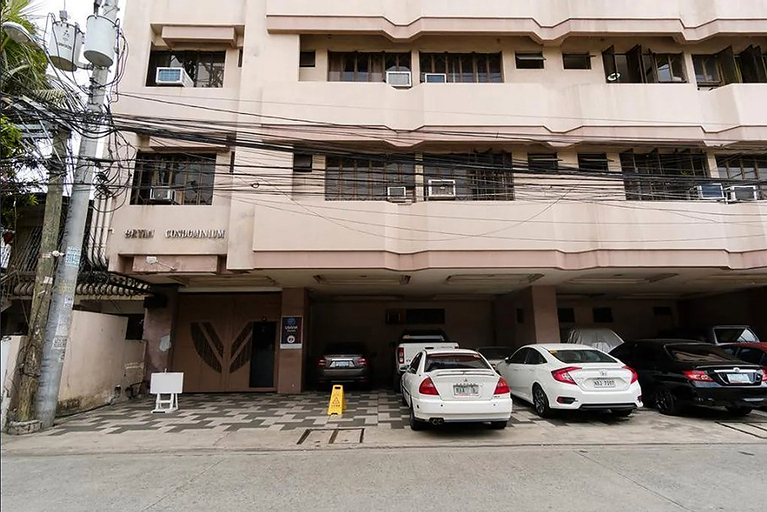 Bryan Condo Suites Makati near Airport, Makati City