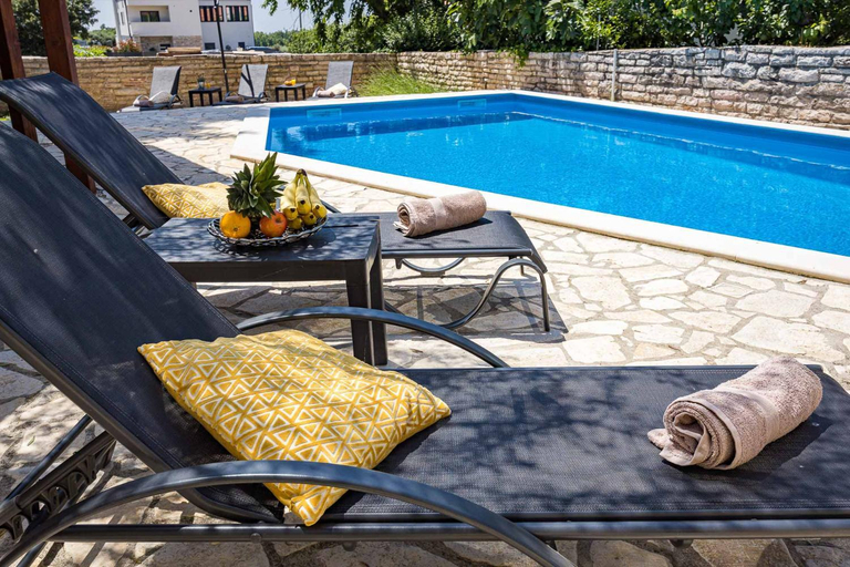 4, Villa Lara, Kaštelir-Labinci