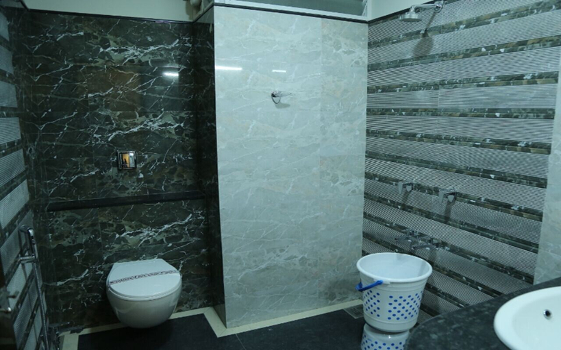 Bathroom, Pratap Residency, Bellary
