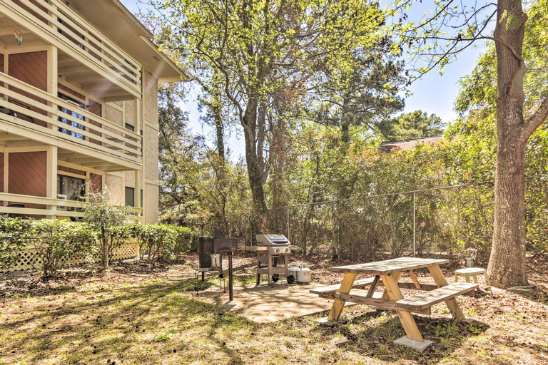 Hilton Head Condo Pool, Hot Tub and Tennis Access!, Beaufort