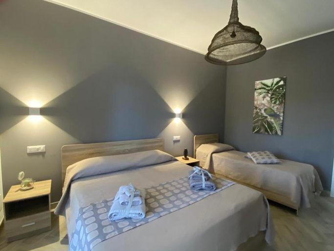 Others 3, The Dream B&B, Cosenza