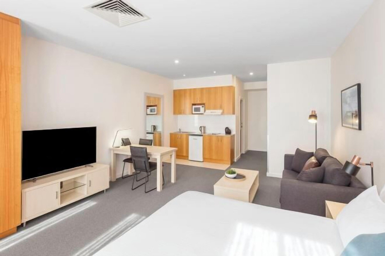 Bedroom 16