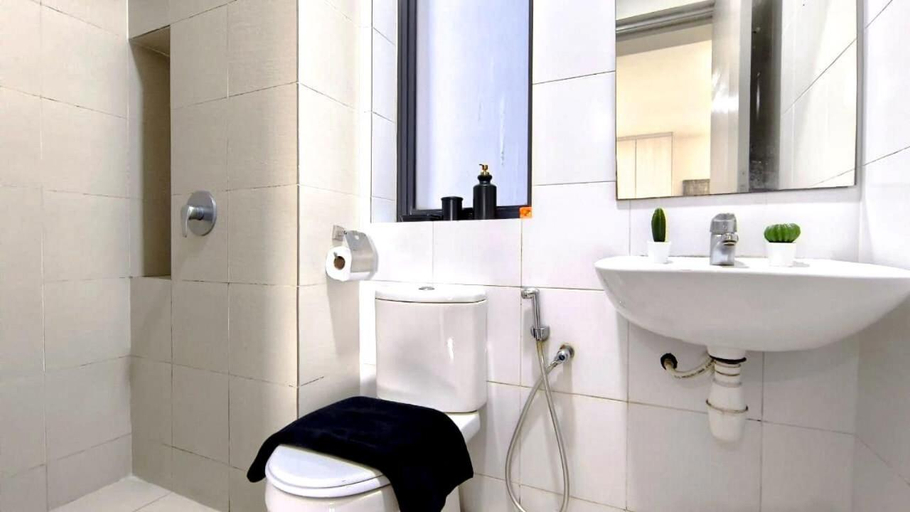 Bathroom, 1 Tebrau Residences by KMS HOME, Johor Bahru