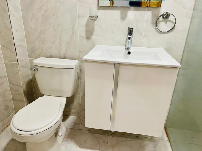 Bathroom 3, Noe Hotel 1 king bedroom # 10, Salvaleon de Higuey