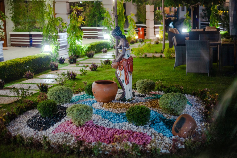Others 3, KOZOBE HOTEL, Diana