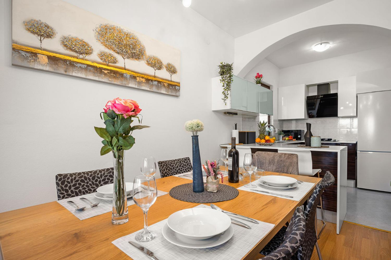 5, Villa Lara, Kaštelir-Labinci