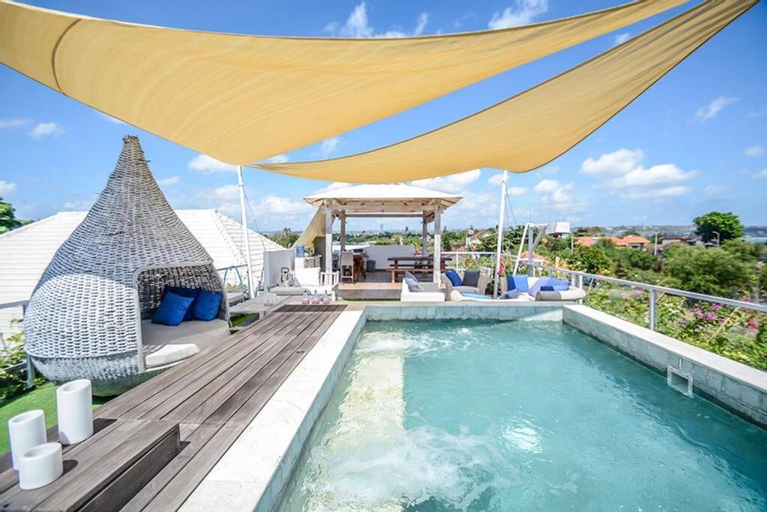 Swimming Pool 6