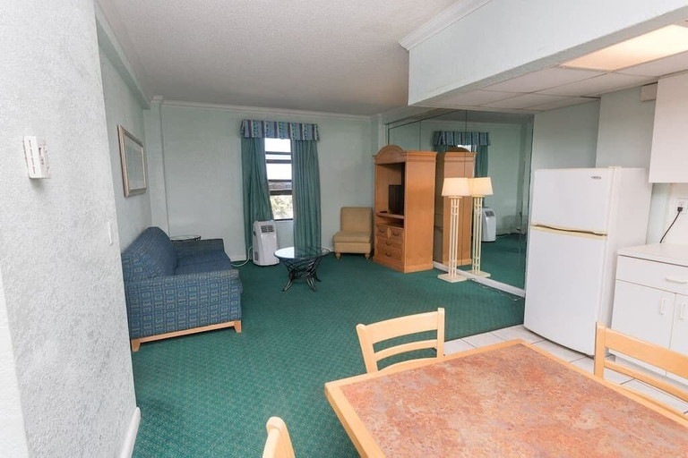 Others 5, 652 City View Studio Hollywood Beach, Broward