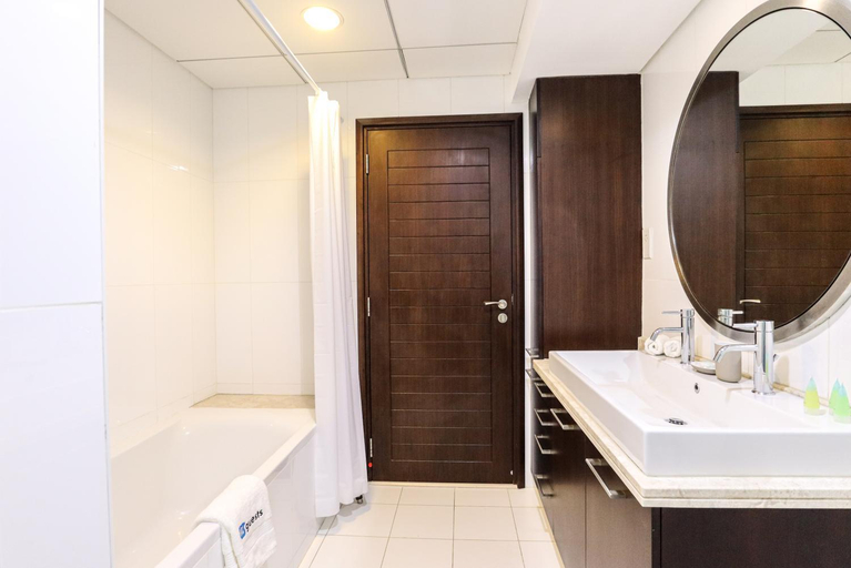 Bathroom 5, Amazing Apartment overlooking Burj Khalifa!, Dubai