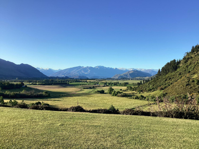 Others 4, Criffel Bluffs Cottage, Queenstown-Lakes
