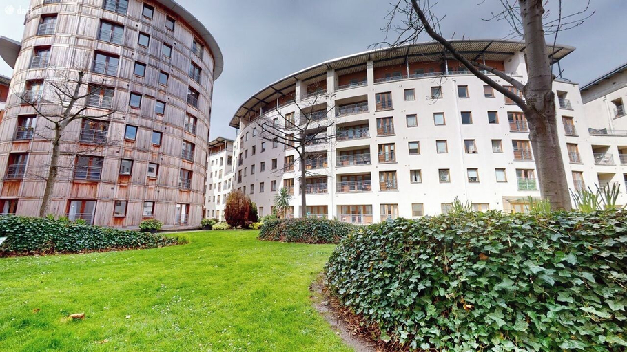 Exterior & Views 2, Entire Apartment in Heart of Dublin, Dublin
