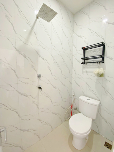 Bathroom, ANRA Homestay Private Pool, Malang