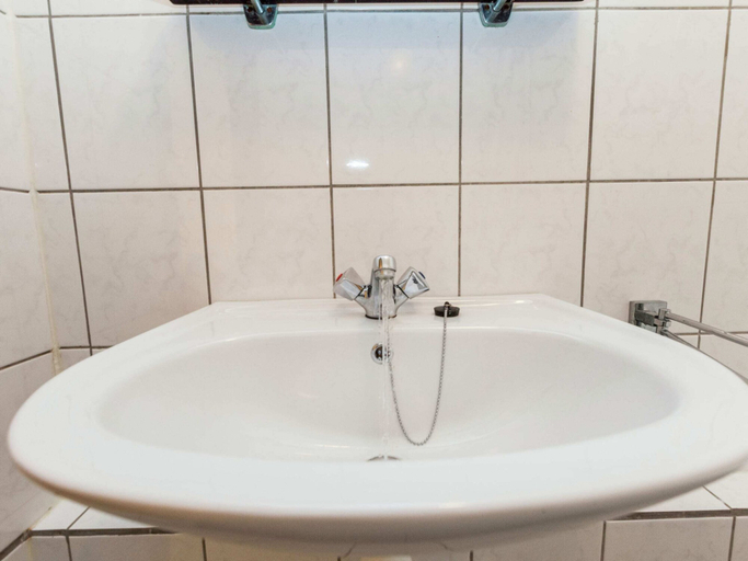 Bathroom 4, Peaceful Bohon Apartment, Luxembourg