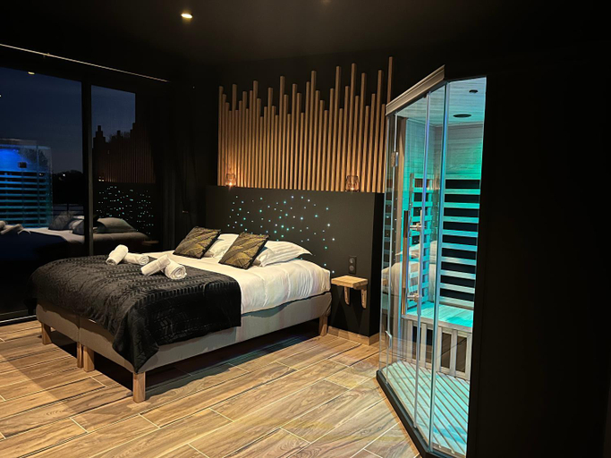 Others 5, SO CHIC - Le Domaine Wambrechies, Nord