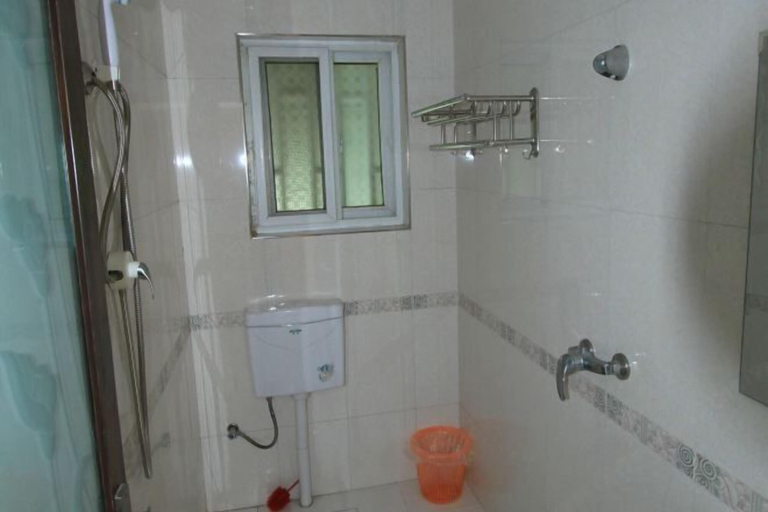 Bathroom, Jiangling Yaoji Inn, Shangrao