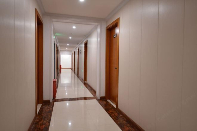 Others 5, Tiancheng Jiudian, Deyang