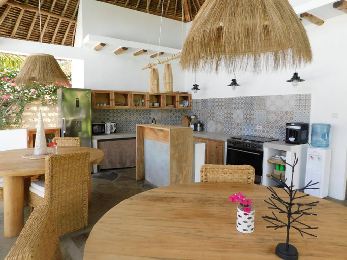 Food & Drinks 5, Dama Villa, Kilifi North