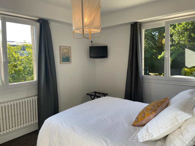 Bedroom 2, Hotel de la cale, Finistère