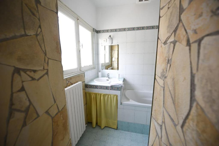 Bathroom 4, Sete - LOFT 6 personnes. CENTRE VILLE / PORT, Hérault