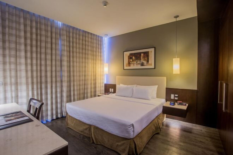Bedroom 1, B Hotel Alabang, Muntinlupa