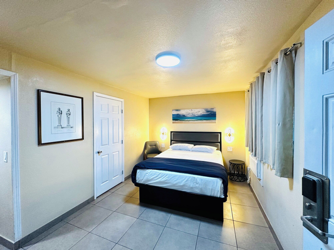 Bedroom 10