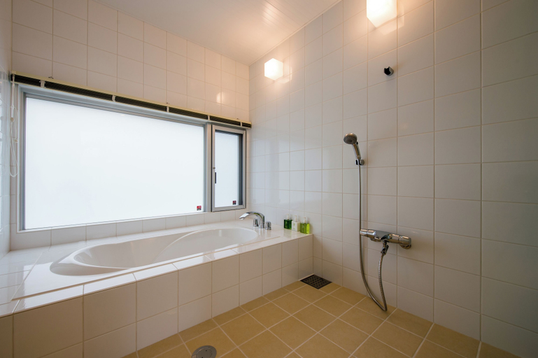 Bathroom 4, Pool Villa Yagaji Island by Coldio Premium, Nago