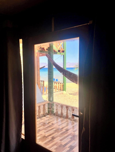 Others 4, Blue Beach Camp, Nuweiba'