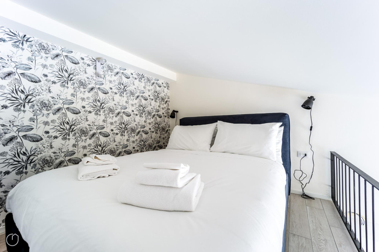 Room 5, Italianway - The B Village Superior - 55, Milano