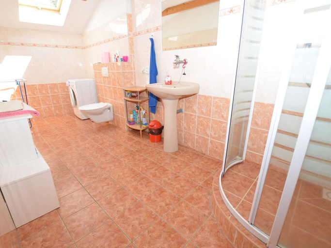 Bathroom 4, South Bohemia Family Escape, Tábor