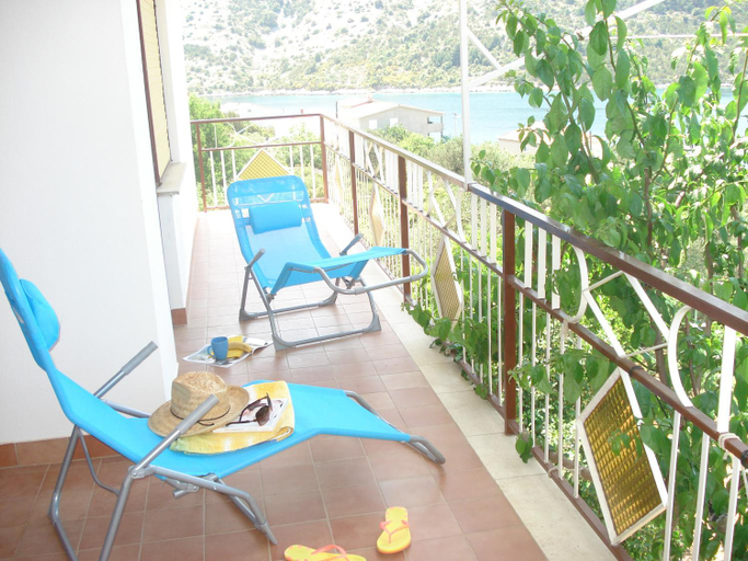 Others 4, New And Completely Renovated Apartment 53, Marina