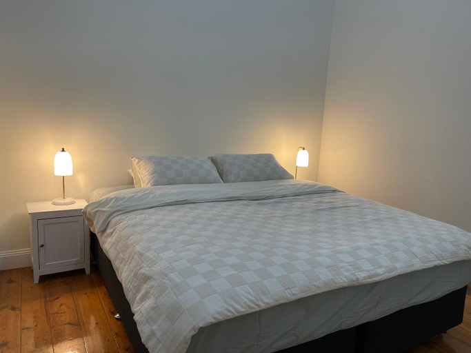 Bedroom 2, Riverside Hotel, Moira - West