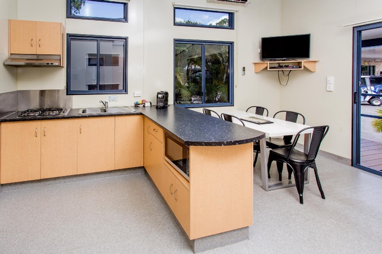Dining Room 8