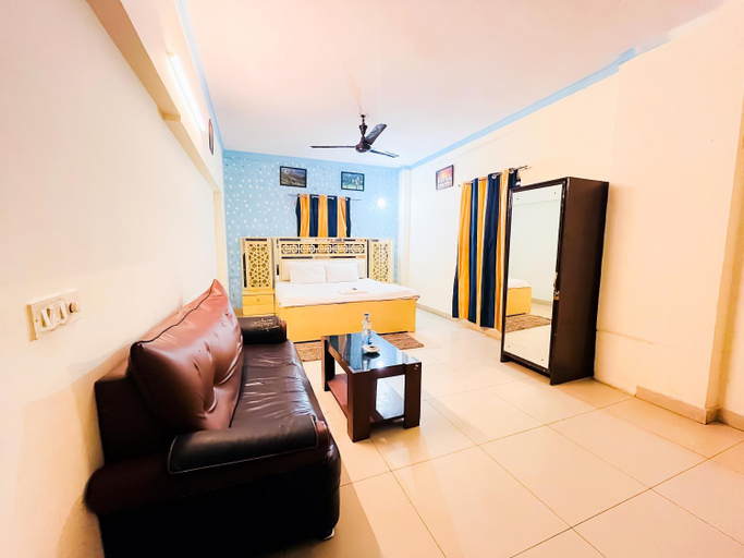 Others 4, Krishna Residency - East Of Kailash, West