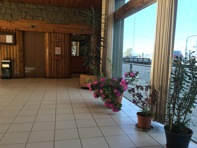 Public Area 3, Vista Al Lago Apartments, Bariloche