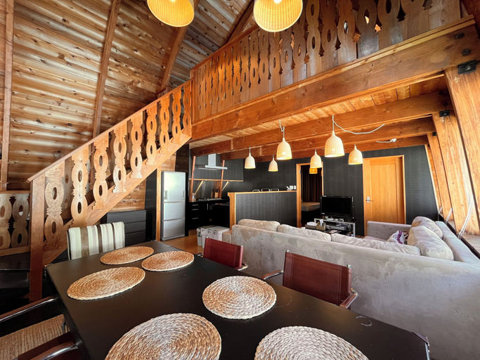 Food & Drinks 4, Hakuba Mountain Cabin, Hakuba